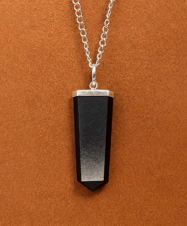 Gemstone Flat Pencil Pendant – Black Agate