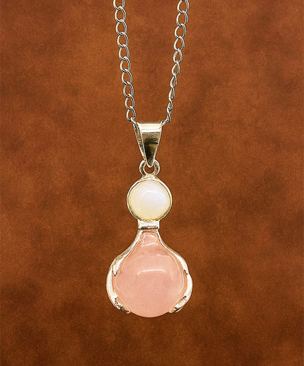 Gemstone Healing Hands Pendant – Rose Quartz