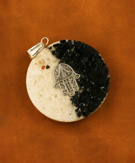 Orgonite Power Pendant – Good & Evil – Hamsa