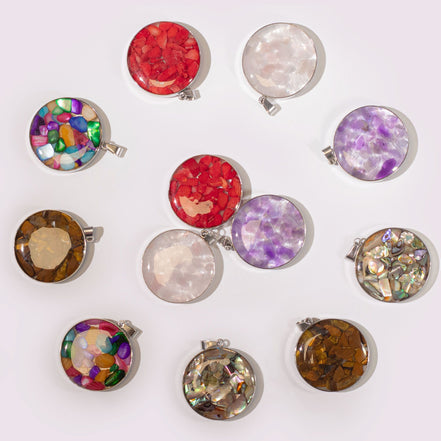 Steel Cased Pendant Round – 12 Assorted Gemstone Chips & Shells