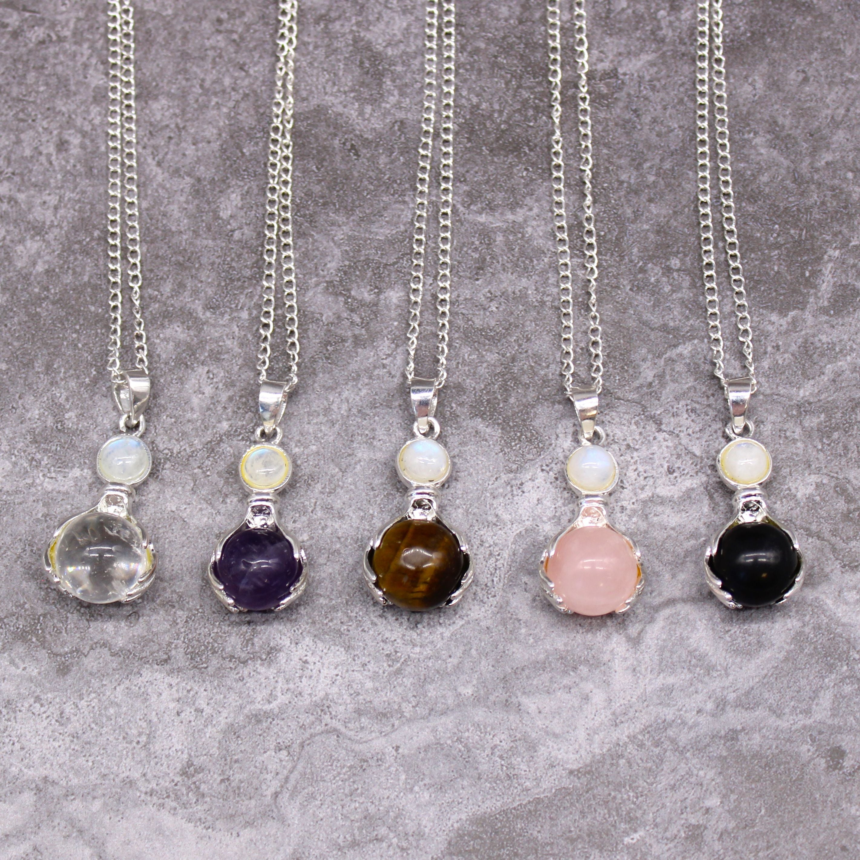 Gemstone Healing Hands Pendant – Rose Quartz